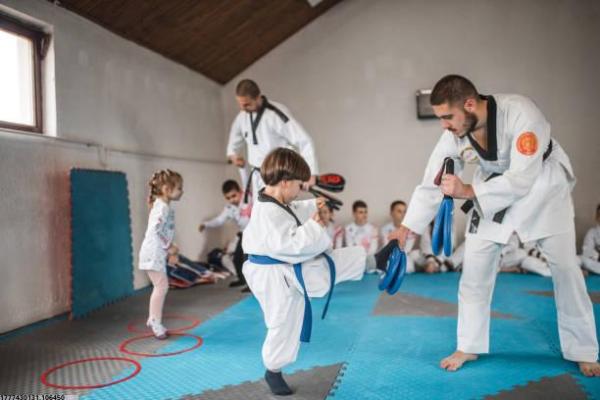 美国青少年体育培训机构特色(图1)